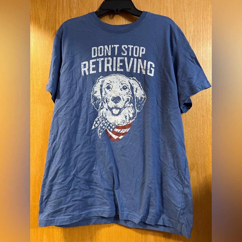 Blue Dog Graphic T-Shirt